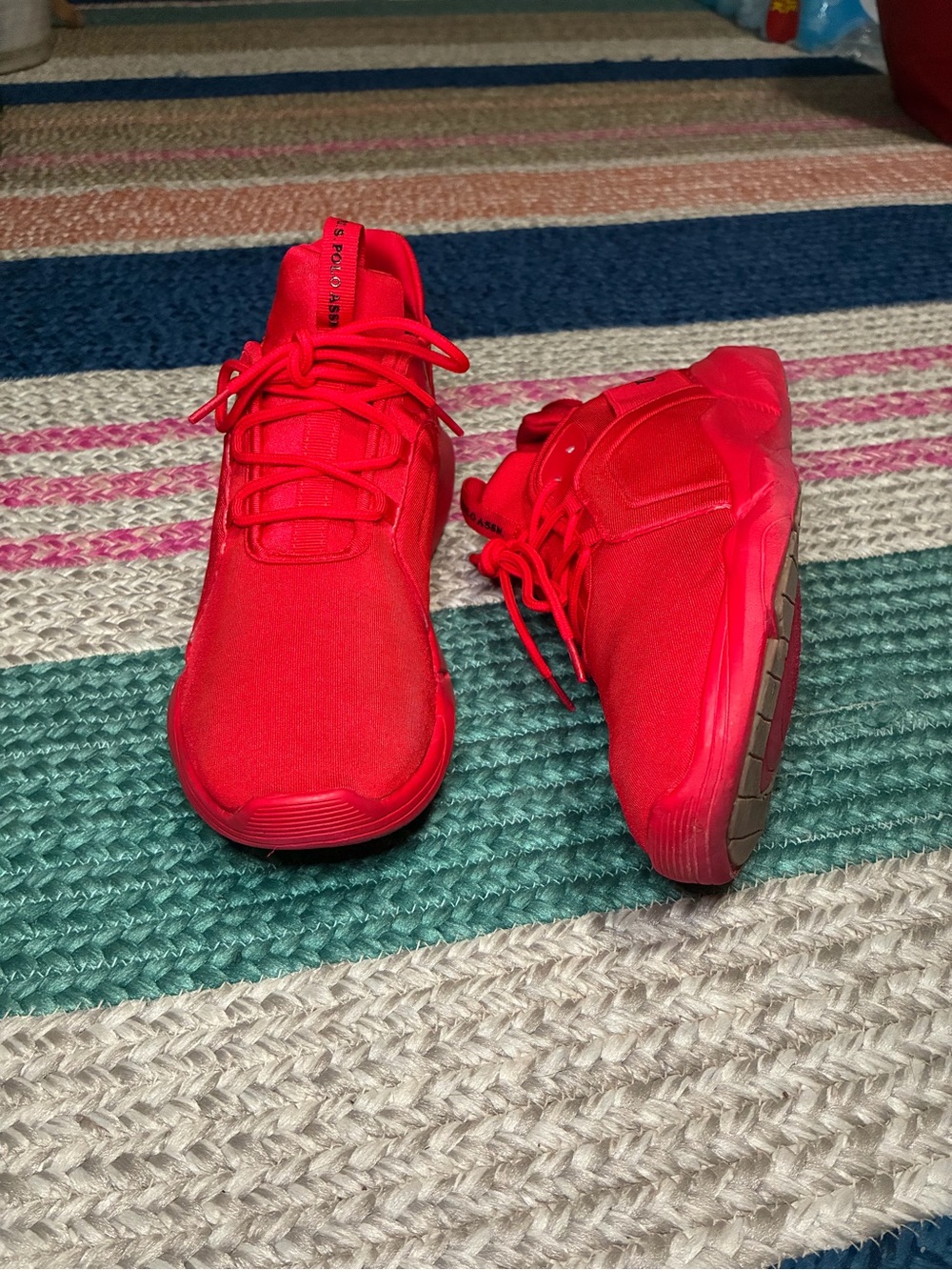 U.S. Polo Assn. All-Red Mesh Athletic Knit Sneakers - Women's Size 9M - Picture 6 of 7